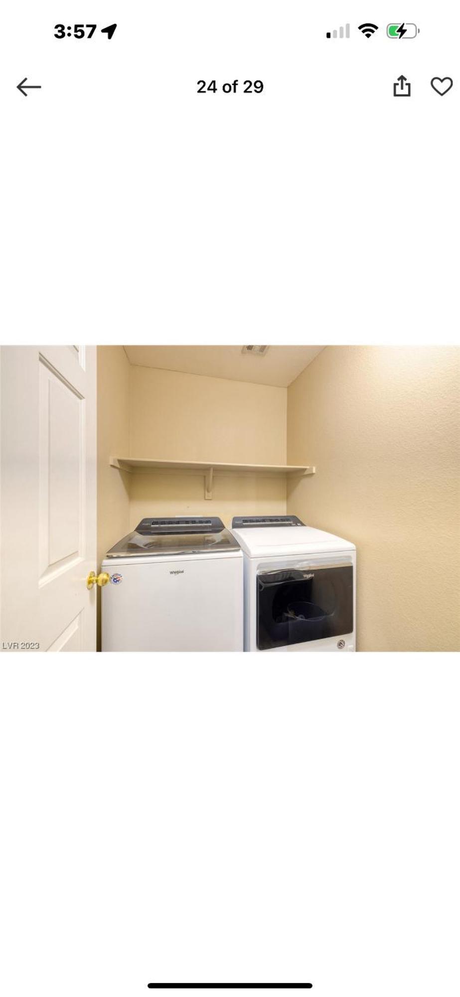 Holiday home Pet-friendly, Vibrant Oasis - Colorful Retreat Near Summerlin Las Vegas